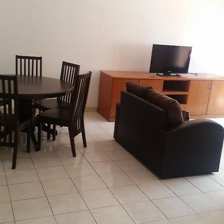 T & H Vacation Condo @Marina Court Кота-Кинабалу Экстерьер фото