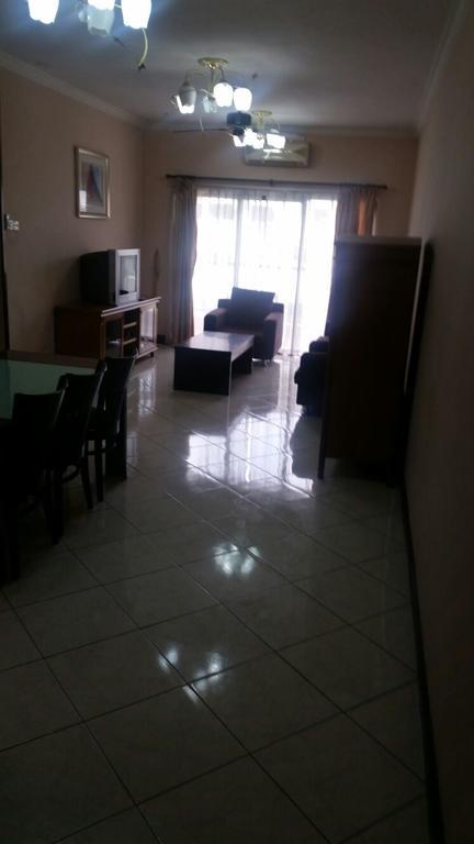 T & H Vacation Condo @Marina Court Кота-Кинабалу Номер фото