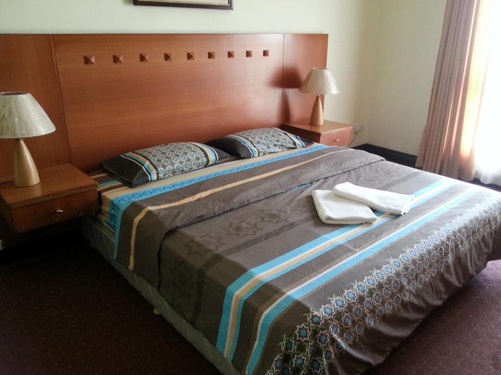 T & H Vacation Condo @Marina Court Кота-Кинабалу Номер фото