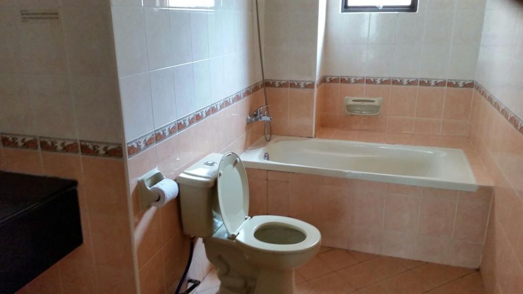 T & H Vacation Condo @Marina Court Кота-Кинабалу Номер фото